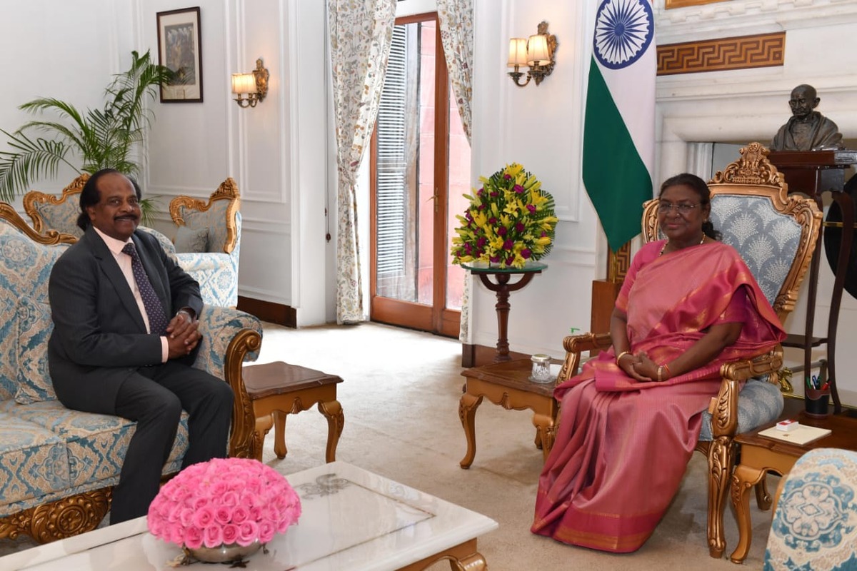 VC-with-President-meeting-img1-29082024